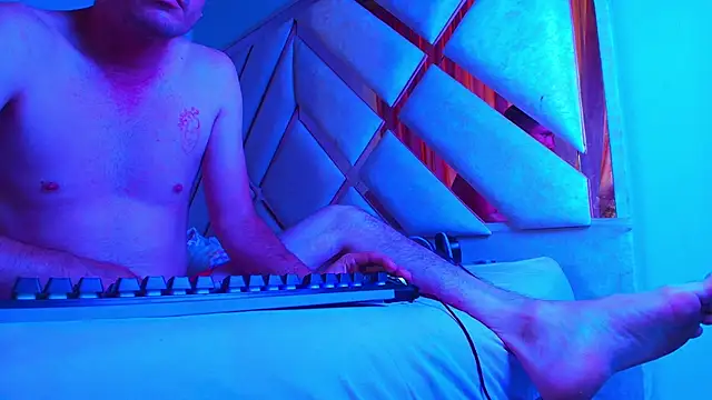 Snapshot of damian_0490 chatting on 11.04.25 damian 0490 online show from 11.04.25