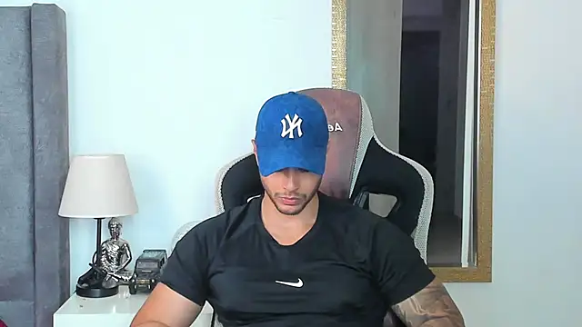 Snapshot of Ken_mailik1 chatting on 06.28.26 Ken mailik1 online show from 06.28.26