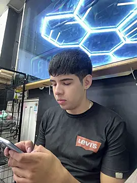 Stick ledom online show from 11.05.25