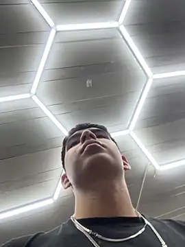 Stick ledom online show from 11.08.25