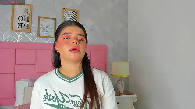 Snapshot of mary_joseph chatting on 02.17.26 mary joseph online show from 02.17.26