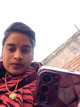 Snapshot of PIYALIRANII chatting on 11.09.25 PIYALIRANII online show from 11.09.25