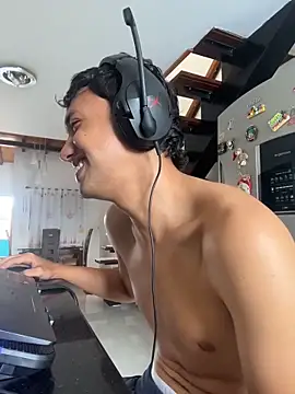 Snapshot of Flirtdick03 chatting on 11.02.25 Flirtdick03 online show from 11.02.25