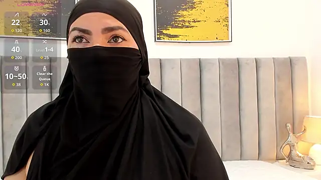  naylaa  online show from 11.12.25