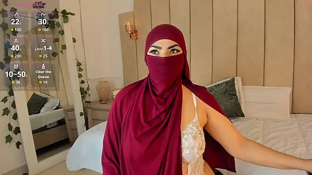  naylaa  online show from 02.10.26