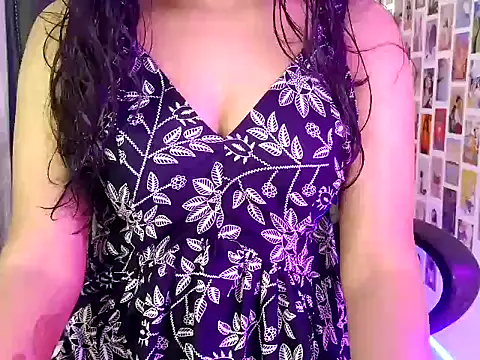 your Tanu 02 online show from 10.17.25