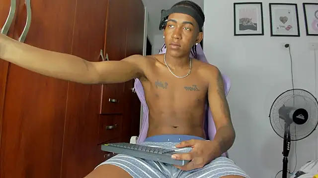 latin kay1 online show from 02.21.26