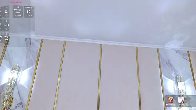 Snapshot of JulliRoss chatting on 01.19.26 JulliRoss online show from 01.19.26