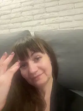 Butterfly8385 online show from 10.27.25