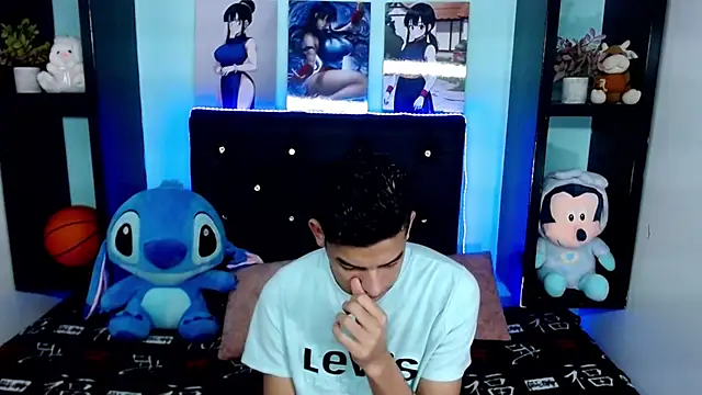 x Aaron x online show from 10.11.25