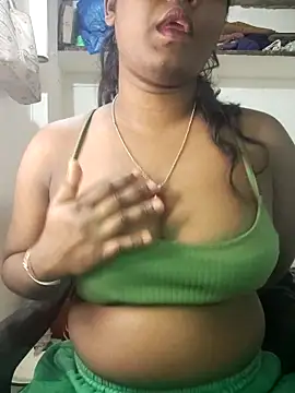 Snapshot of Lovely_Payal chatting on 02.22.26 Lovely Payal online show from 02.22.26