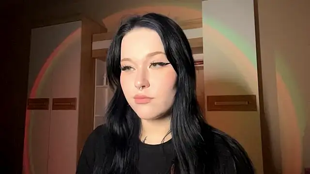KristenGoodmon online show from 10.13.25