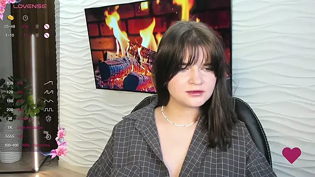 Mori Girll online show from 11.11.25