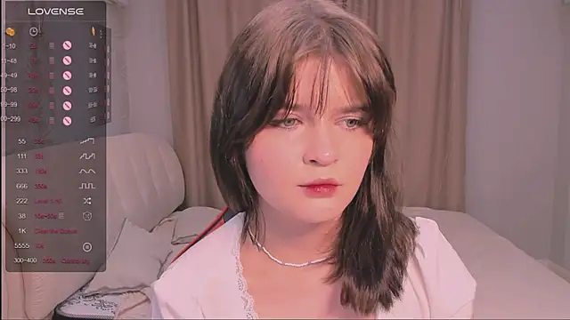 Mori Girll online show from 11.15.25