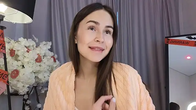 LionKierra online show from 11.02.25