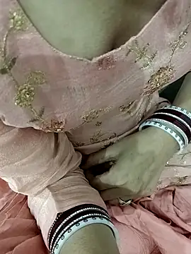 HOT-CPL-11 online show from 11.14.25