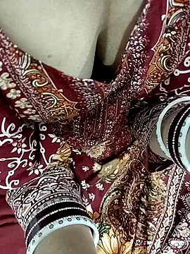 HOT-CPL-11 online show from 11.24.25