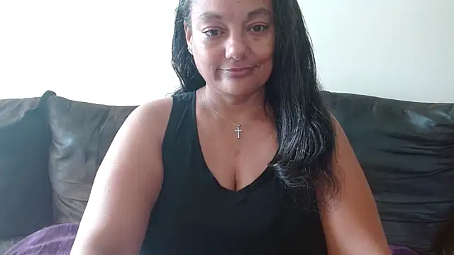 SexyThickStasia69 online show from 10.26.25
