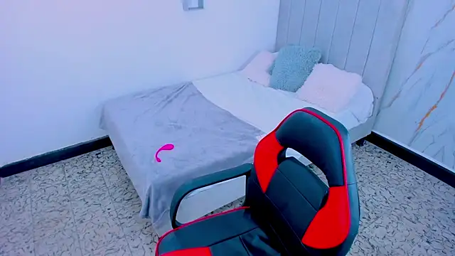 Amira mansour online show from 11.24.25