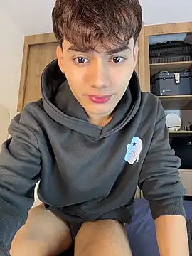 santi Rush online show from 10.23.25