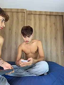 santi Rush online show from 10.25.25