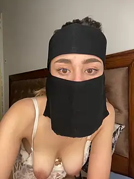 Snapshot of Milina123456 chatting on 11.01.25 Milina123456 online show from 11.01.25