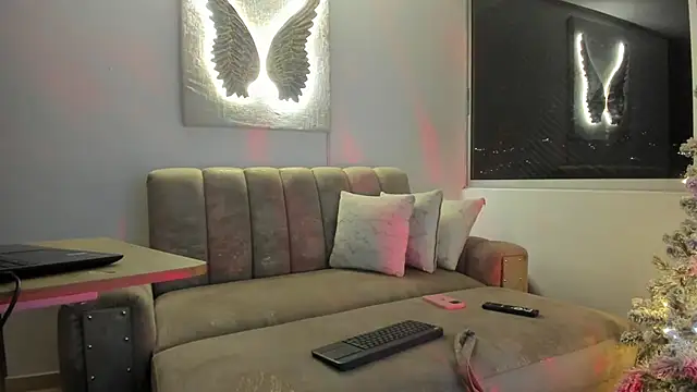 AmberEvans1 online show from 11.29.25