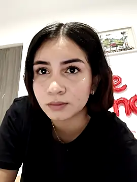 Snapshot of sophia_salazar18 chatting on 10.14.25 sophia salazar18 online show from 10.14.25