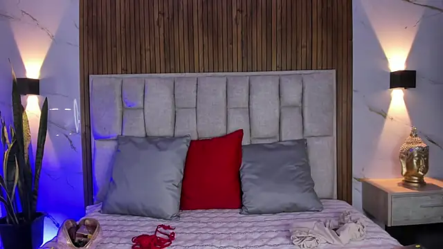 Snapshot of Sassha_ferrer chatting on 02.16.26 Sassha ferrer online show from 02.16.26