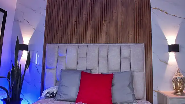 Snapshot of Sassha_ferrer chatting on 02.24.26 Sassha ferrer online show from 02.24.26