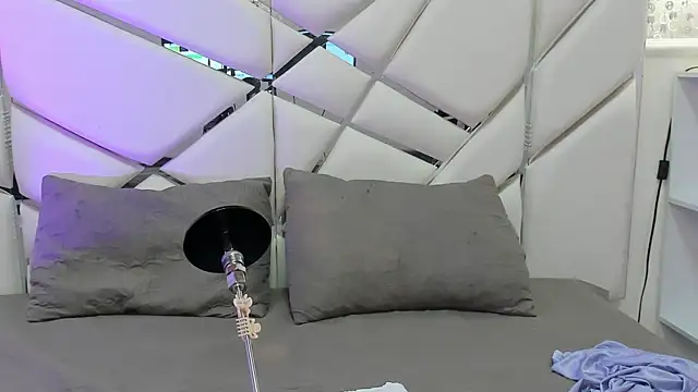 GabbiePrice online show from 05.16.26