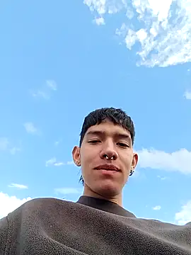 heyy noah11 online show from 10.15.25