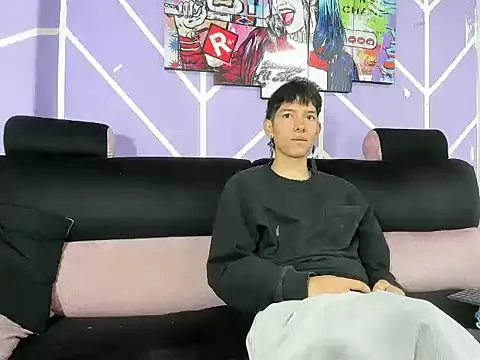 heyy noah11 online show from 04.10.26