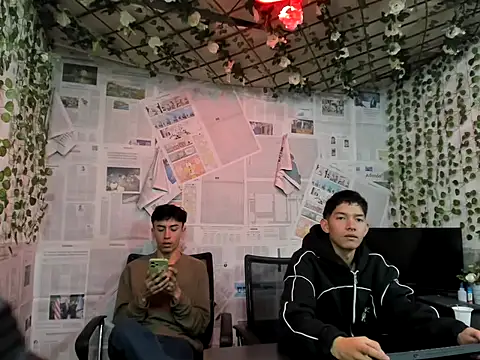 Snapshot of heyy_noah11 chatting on 06.26.26 heyy noah11 online show from 06.26.26