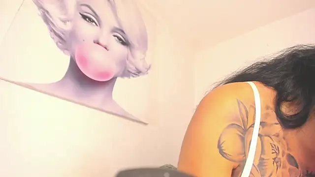 BiancaValentinna online show from 11.06.25