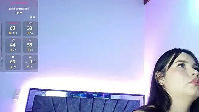 Snapshot of Desire_dollOFC chatting on 10.13.25 Desire dollOFC online show from 10.13.25