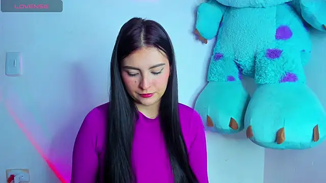 PrincessTiff online show from 10.22.25