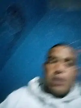 Snapshot of pastilla7y chatting on 12.01.25 pastilla7y online show from 12.01.25