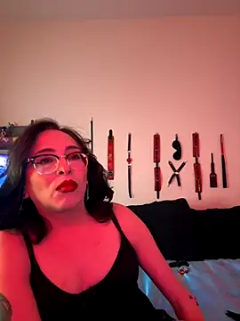 MiniMonroe online show from 12.01.25