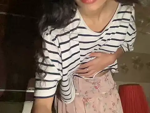 youngriri2 online show from 10.23.25