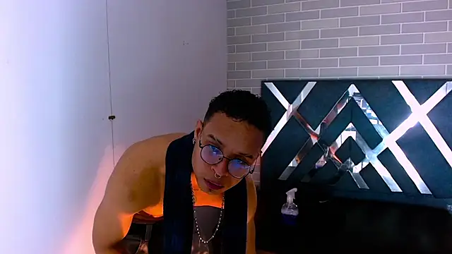 Snapshot of Jayden_Morris chatting on 02.05.26 Jayden Morris online show from 02.05.26