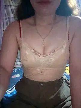 LeanaLy online show from 12.02.25