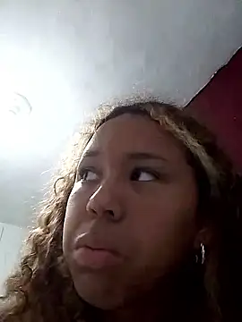 Camilanifeta online show from 12.19.25