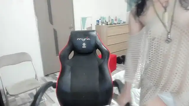 SweetSin40 online show from 04.01.26