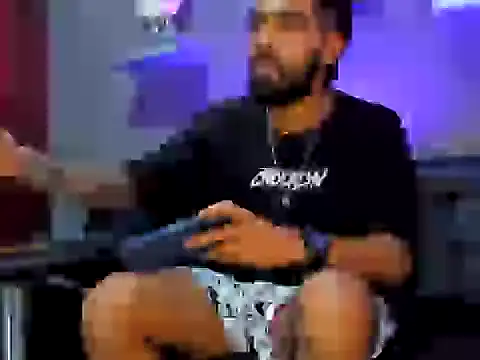 black kameron  online show from 11.12.25