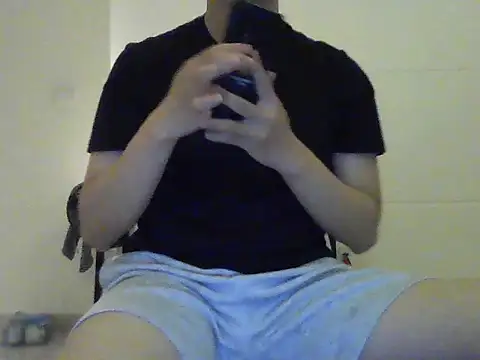 Snapshot of gande_003 chatting on 10.24.25 gande 003 online show from 10.24.25