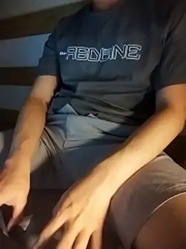 Snapshot of gande_003 chatting on 11.13.25 gande 003 online show from 11.13.25