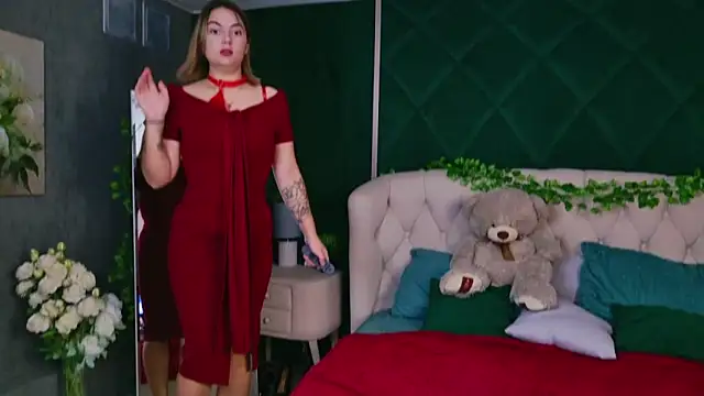 Snapshot of Dana_Beck chatting on 11.16.25 Dana Beck online show from 11.16.25