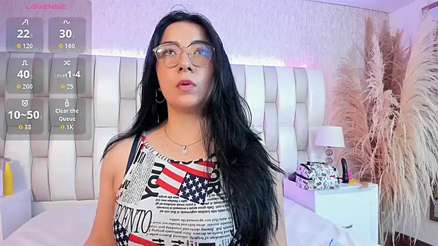 Snapshot of Ari_lynn_ chatting on 02.03.26 Ari lynn online show from 02.03.26