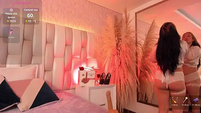 Snapshot of Ari_lynn_ chatting on 02.28.26 Ari lynn online show from 02.28.26